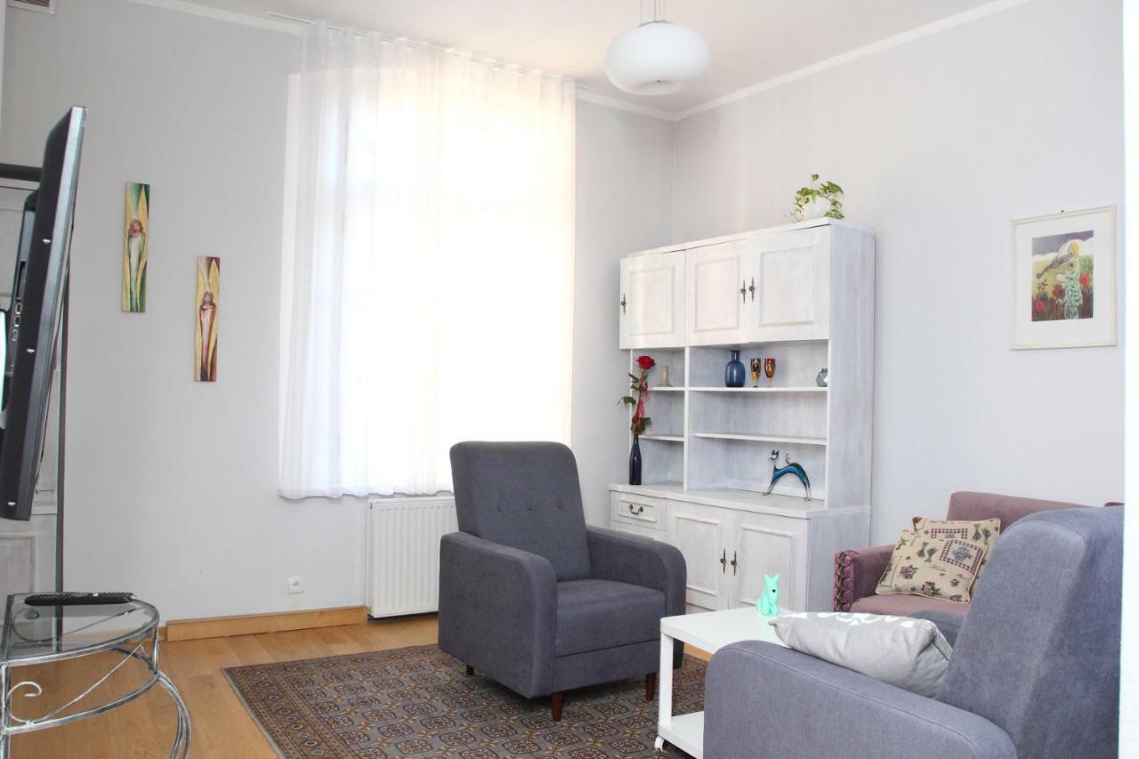 Apartament Antykwa Торунь Экстерьер фото